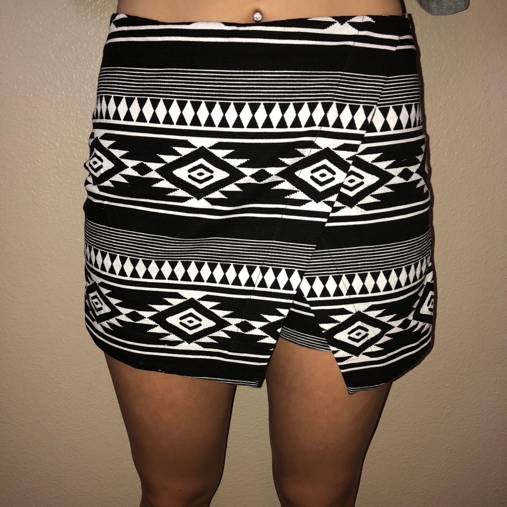 Tribal print skort
